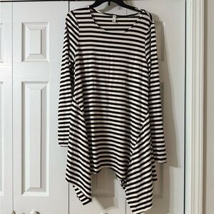 Heath Ceramics Striped Top in Black and Cream